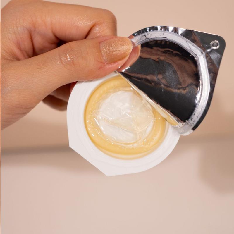 Bao cao su nhiều gel Platium - Hộp 10 chiếc